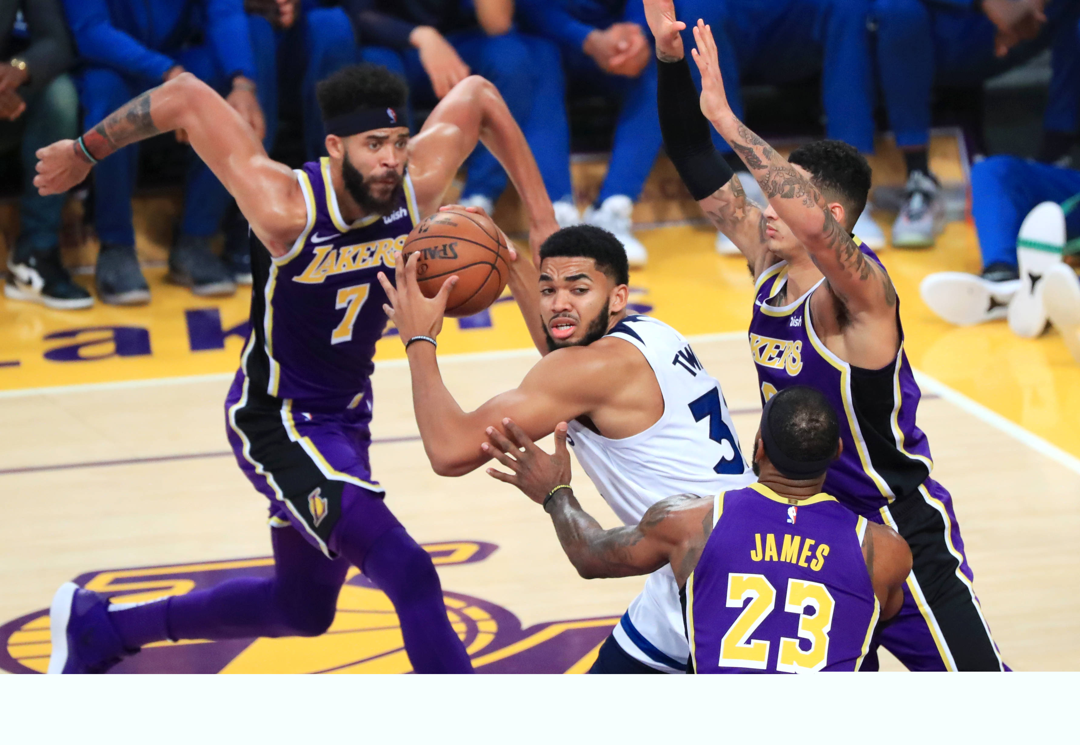 统一更衣室 统一更衣室